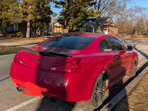 Used 2013 INFINITI G37 x Coupe w/ Premium Pkg image 2