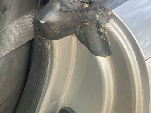 Used 2008 Saturn Sky Red Line image 31