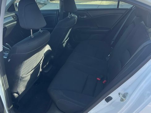 Used 2015 Honda Accord Sport image 5