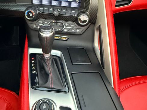 Used 2016 Chevrolet Corvette Z06 w/ 3LZ Preferred Equipment Group image 9