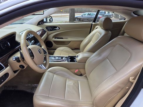 Used 2014 Jaguar XK Coupe 2D image 18