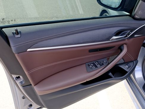 Used 2023 BMW M550i xDrive w/ Shadowloine Package image 14