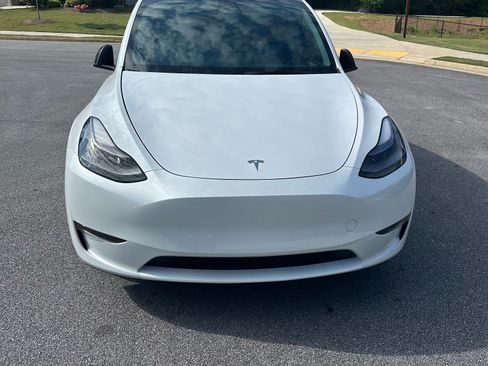 Used 2023 Tesla Model Y Long Range AWD/4WD image 4