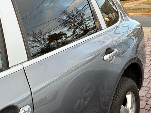 Used 2006 Porsche Cayenne S Titanium Edition image 22