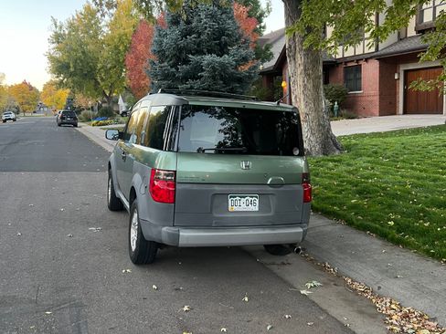 Used 2004 Honda Element LX image 24
