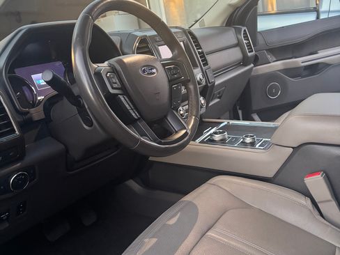 Used 2020 Ford Expedition Limited w/ Equipment Group 301A AWD/4WD image 5