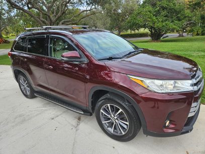 Used 2019 Toyota Highlander XLE