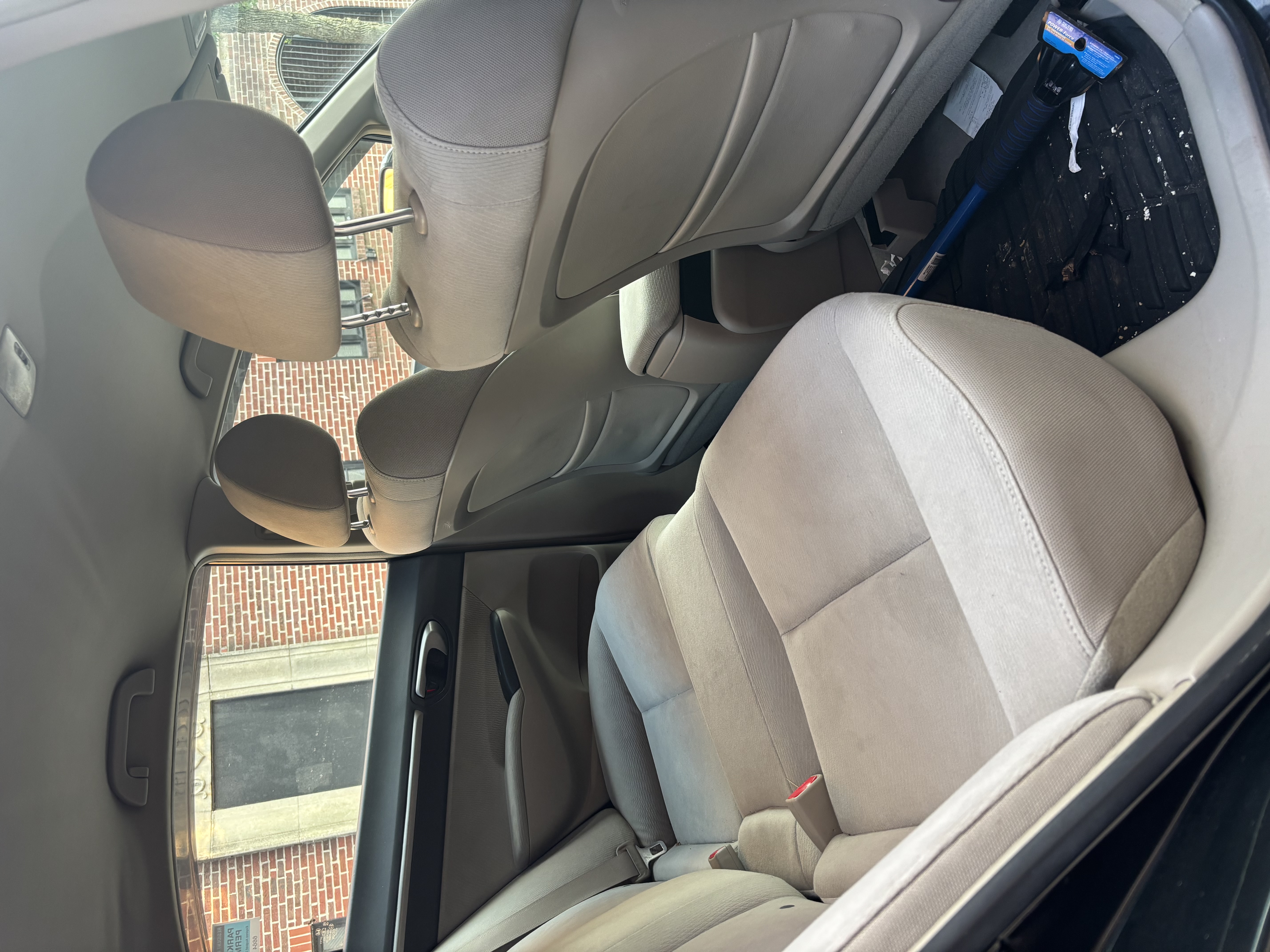 Used 2011 Honda Civic Hybrid Sedan image 5