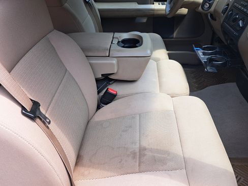 Used 2006 Ford F150 XLT image 12