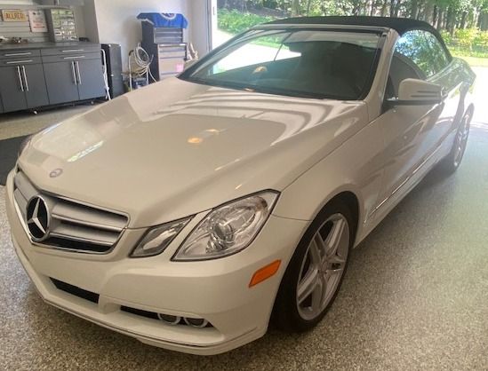 Used 2011 Mercedes-Benz E 350 Cabriolet image 21