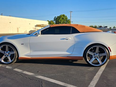 Used 2017 Chevrolet Camaro SS image 19