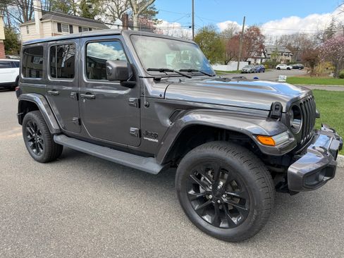 Used 2020 Jeep Wrangler Unlimited Sahara image 1
