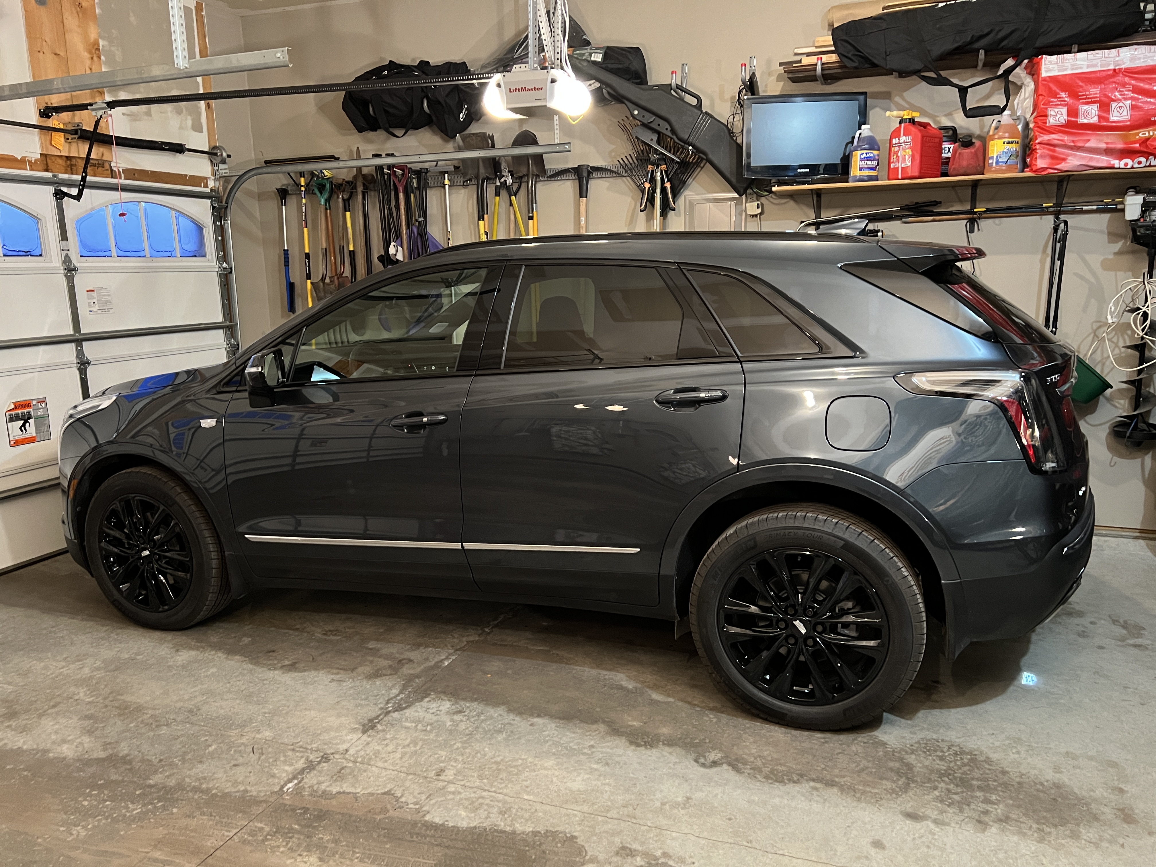 Used 2021 Cadillac XT5 Sportv AWD/4WD image 1