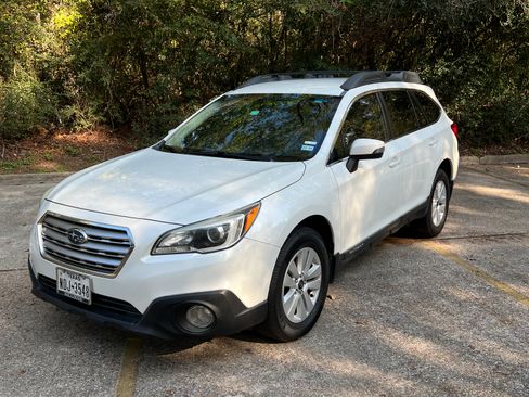 Used 2016 Subaru Outback 2.5i Premium image 19