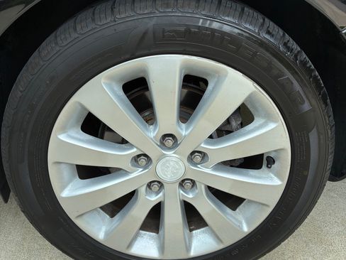 Used 2016 Buick Verano w/ Appearance Package FWD image 31