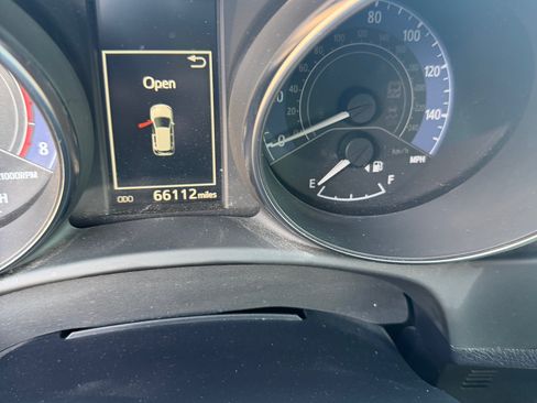 Used 2017 Toyota Corolla iM image 13