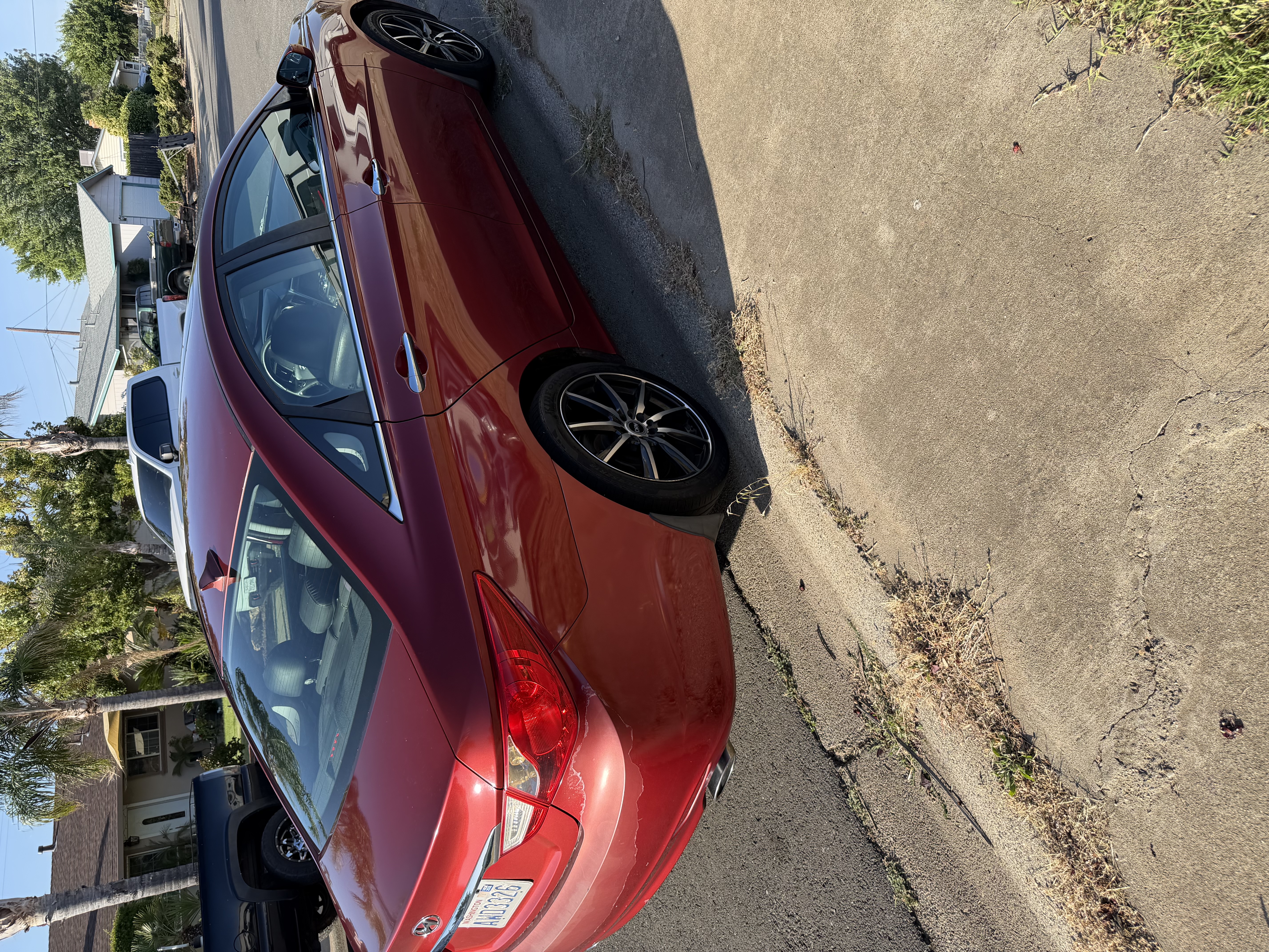Used 2011 Hyundai Sonata SE w/ Navigation & Sunroof Pkg 4 FWD image 1