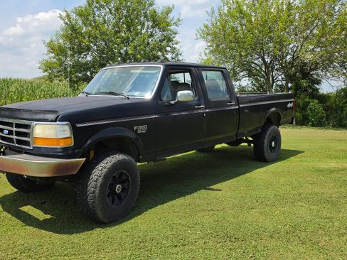 Used 1997 Ford F350 4x4 Crew Cab image 1