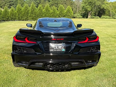 Used 2025 Chevrolet Corvette Z06 RWD image 5