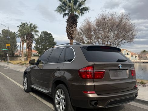 Used 2013 BMW X5 xDrive35i image 2