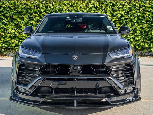 Used 2021 Lamborghini Urus image 28