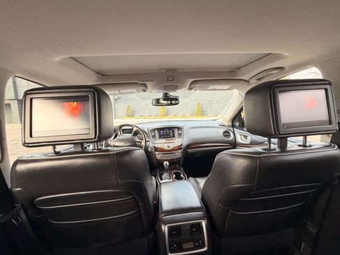 Used 2017 INFINITI QX60 Luxe w/ Deluxe Technology Package image 10