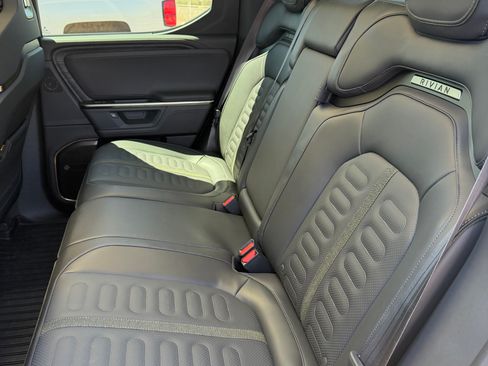 Used 2025 Rivian R1T Adventure AWD/4WD image 11
