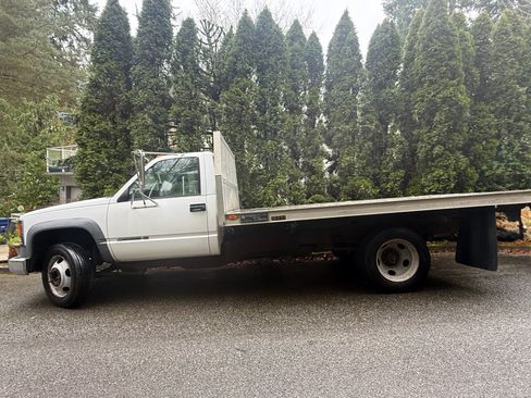 Used 2001 Chevrolet Silverado 3500 2WD Regular Cab HD image 1