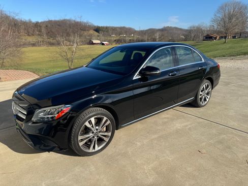 Used 2021 Mercedes-Benz C 300 4MATIC Sedan image 1