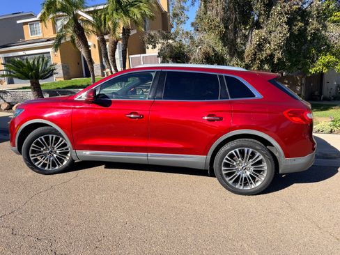 Used 2016 Lincoln MKX Reserve w/ Technology Package image 1
