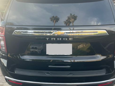 Used 2024 Chevrolet Tahoe LS RWD image 8