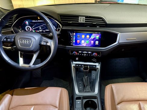 Used 2020 Audi Q3 2.0T Premium Plus w/ Premium Plus Package image 2