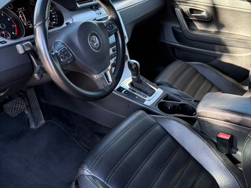 Used 2013 Volkswagen CC Sport FWD image 2
