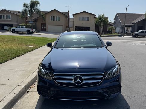 Used 2020 Mercedes-Benz E 350 Sedan image 5
