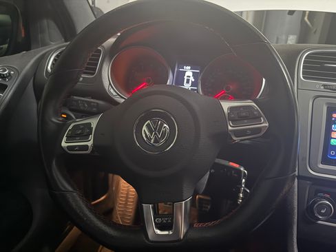 Used 2014 Volkswagen GTI Wolfsburg Edition image 13