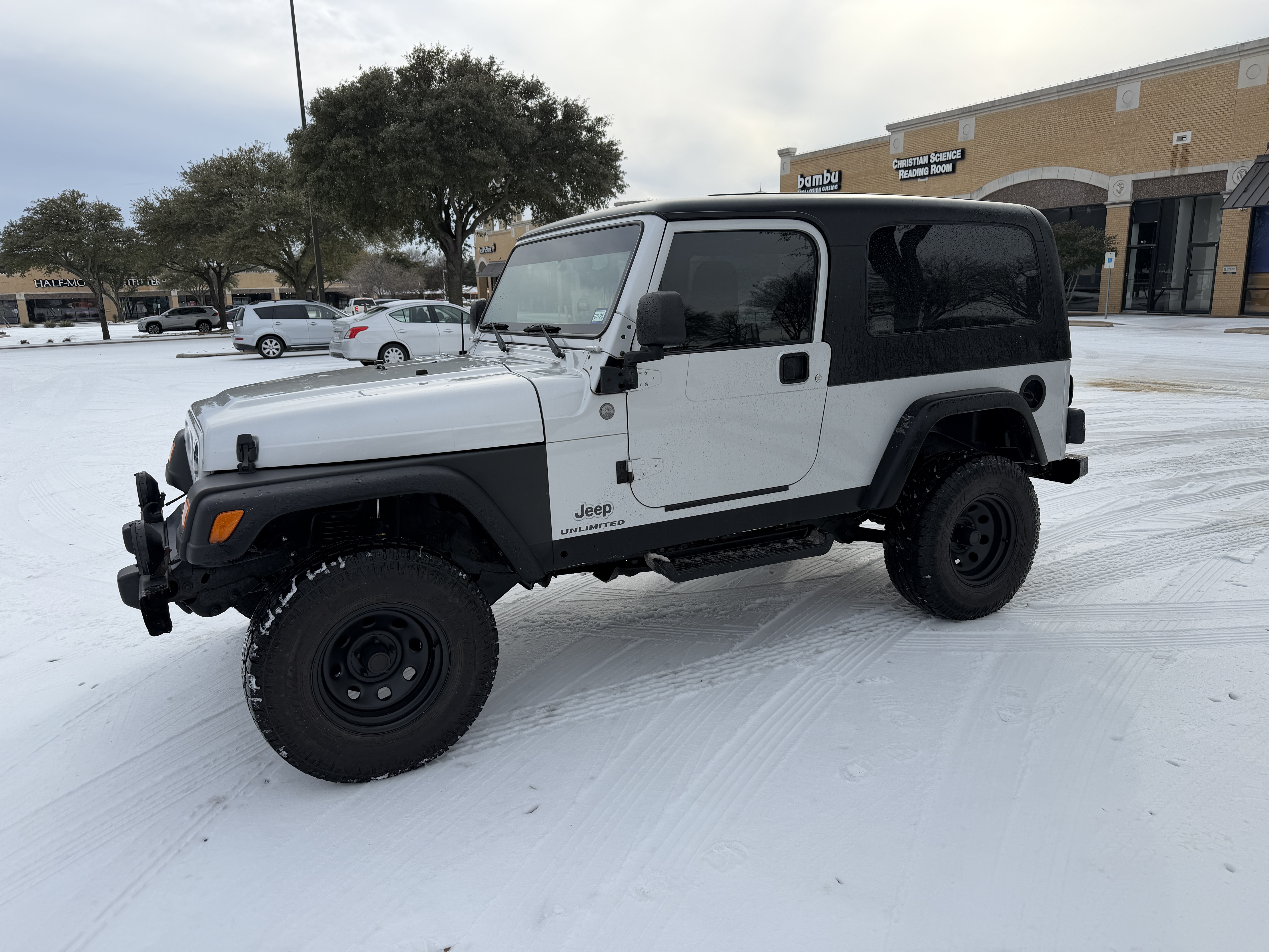 Used 2004 Jeep Wrangler 4WD image 22