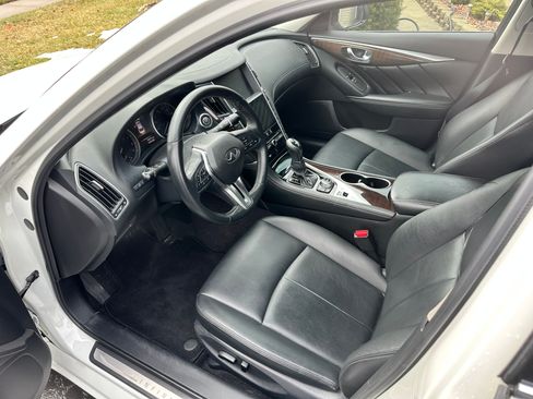 Used 2018 INFINITI Q50 Luxe image 6