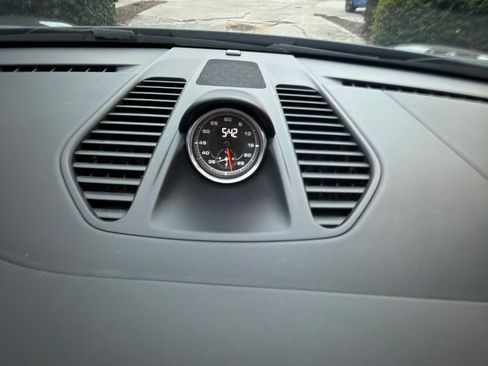 Used 2019 Porsche 911 Targa 4 GTS image 21