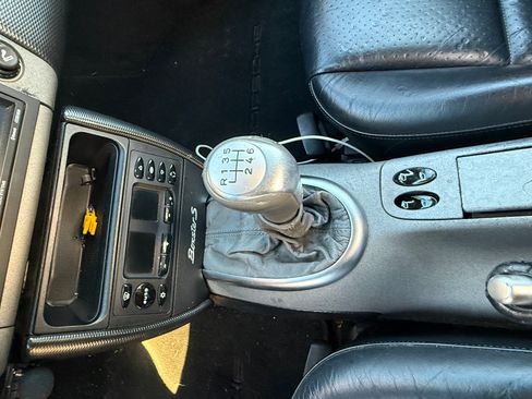 Used 2001 Porsche Boxster S image 12