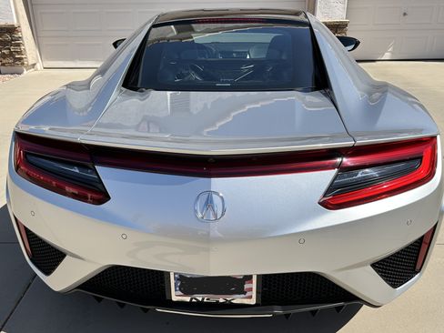 Used 2019 Acura NSX image 6