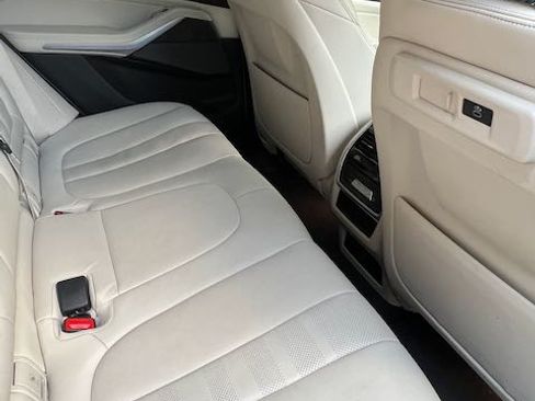 Used 2021 BMW X5 xDrive45e w/ M Sport Package image 15