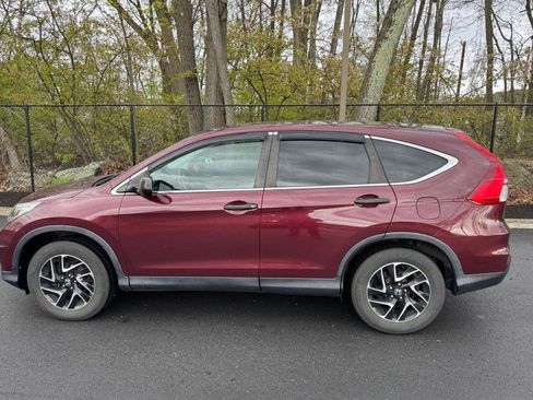 Used 2016 Honda CR-V SE image 5