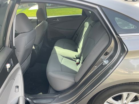 Used 2013 Hyundai Sonata GLS w/ Popular Equipment Pkg image 10
