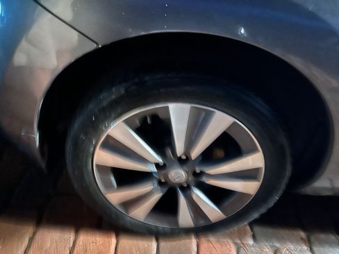 Used 2015 Nissan Leaf SV w/ LED & Quick Charge Package image 9