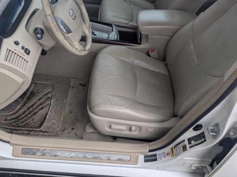 Used 2008 Toyota Avalon XL image 18