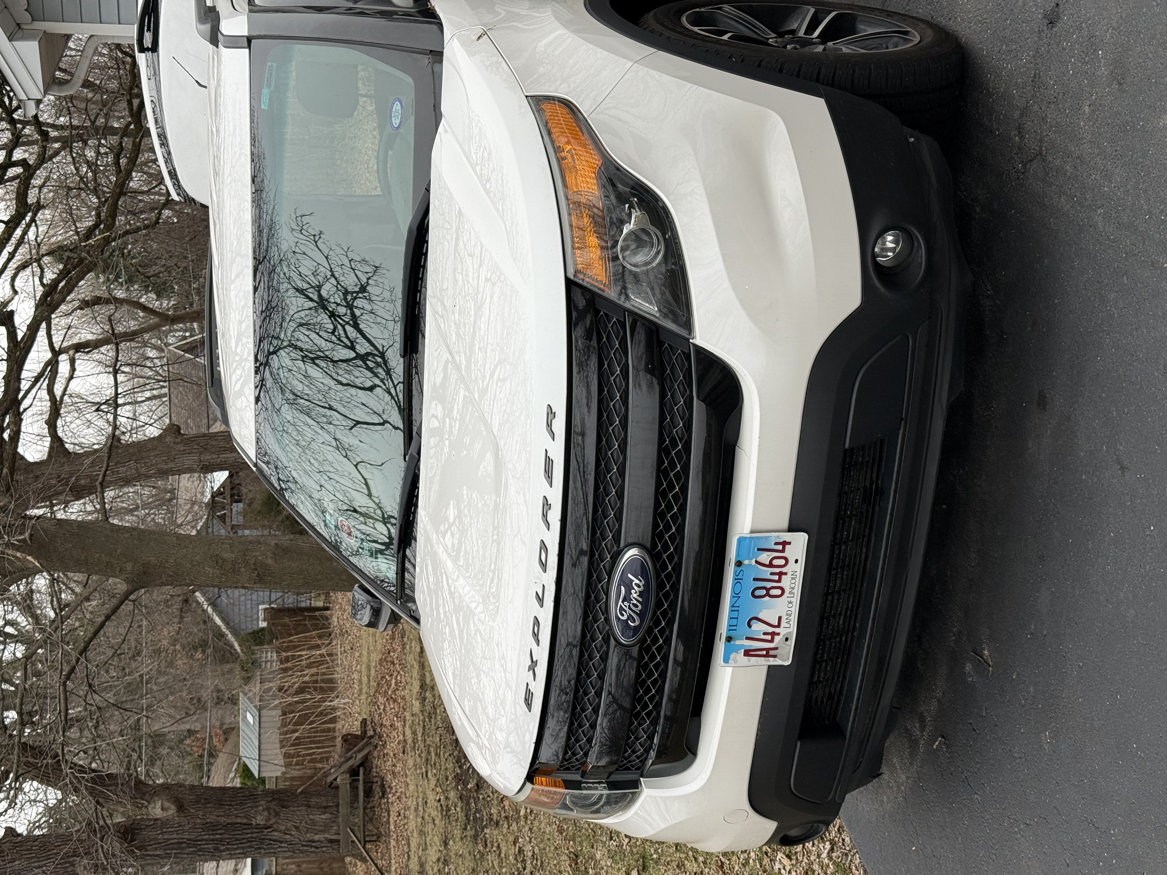 Used 2013 Ford Explorer Sport AWD/4WD image 2