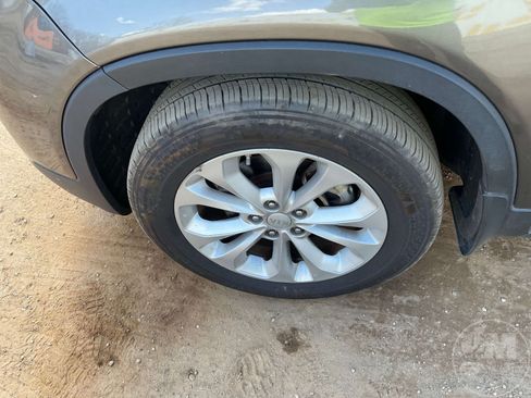 Used 2015 Kia Sorento EX w/ EX V6 Touring Package image 14