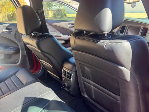 Used 2014 Dodge Charger SXT Plus image 6
