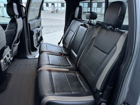 Used 2018 Ford F150 Raptor w/ Equipment Group 802A Luxury image 19