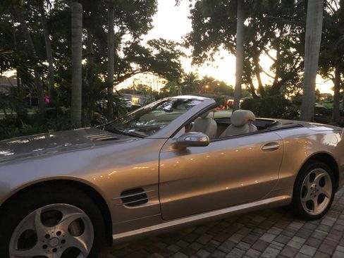 Used 2004 Mercedes-Benz SL 500 image 9